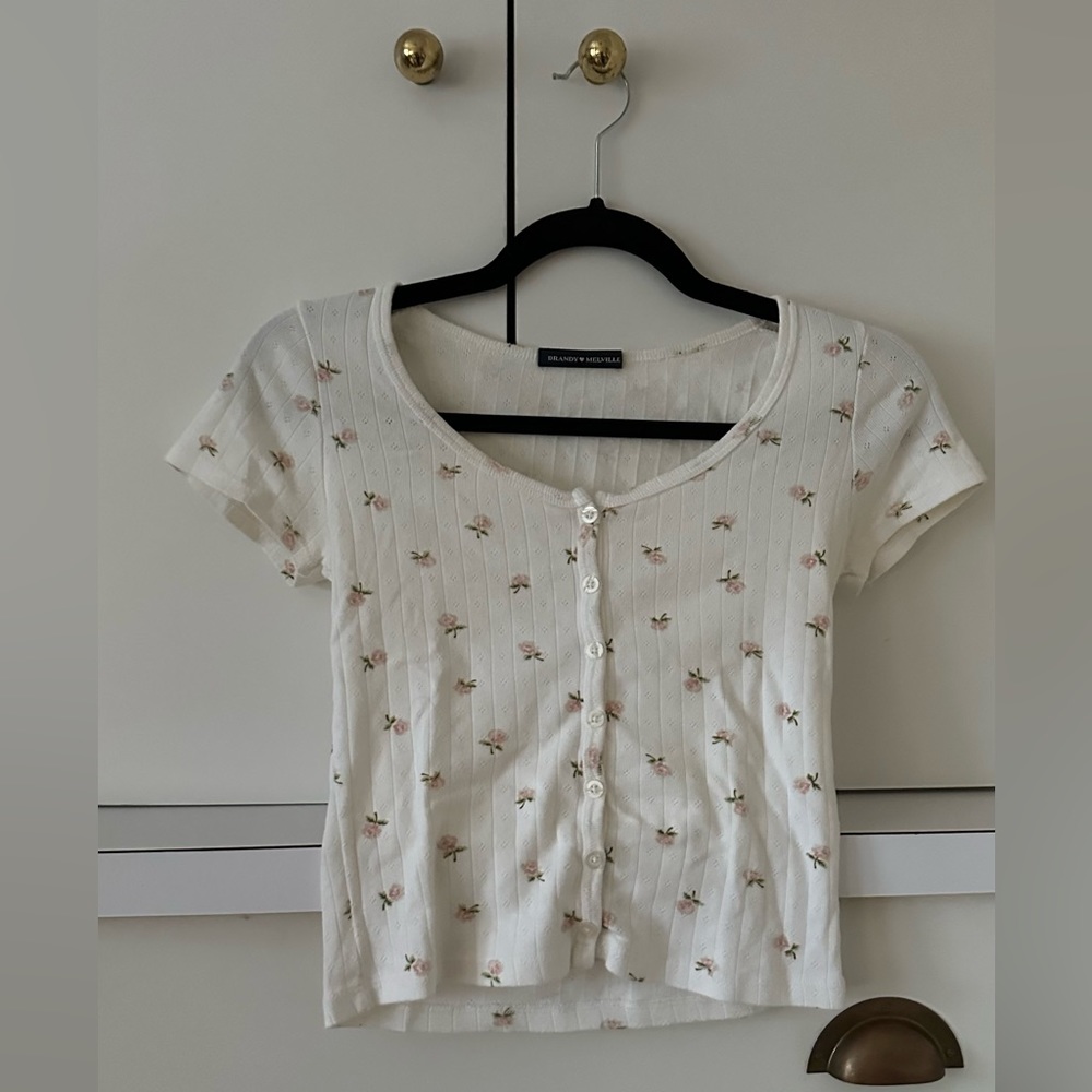 Brandy Melville - Floral Cropped Top